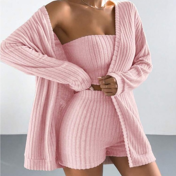 3pc. Top/Botton & Sweater Set ❤️